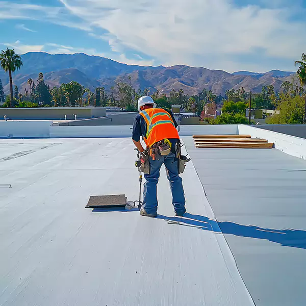 Why evansville Property Owners Trust Ideal Roofing Inc. for Flat Roofing?